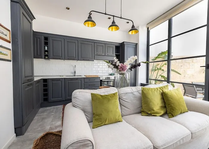 Botanic Boutique * Gharghur